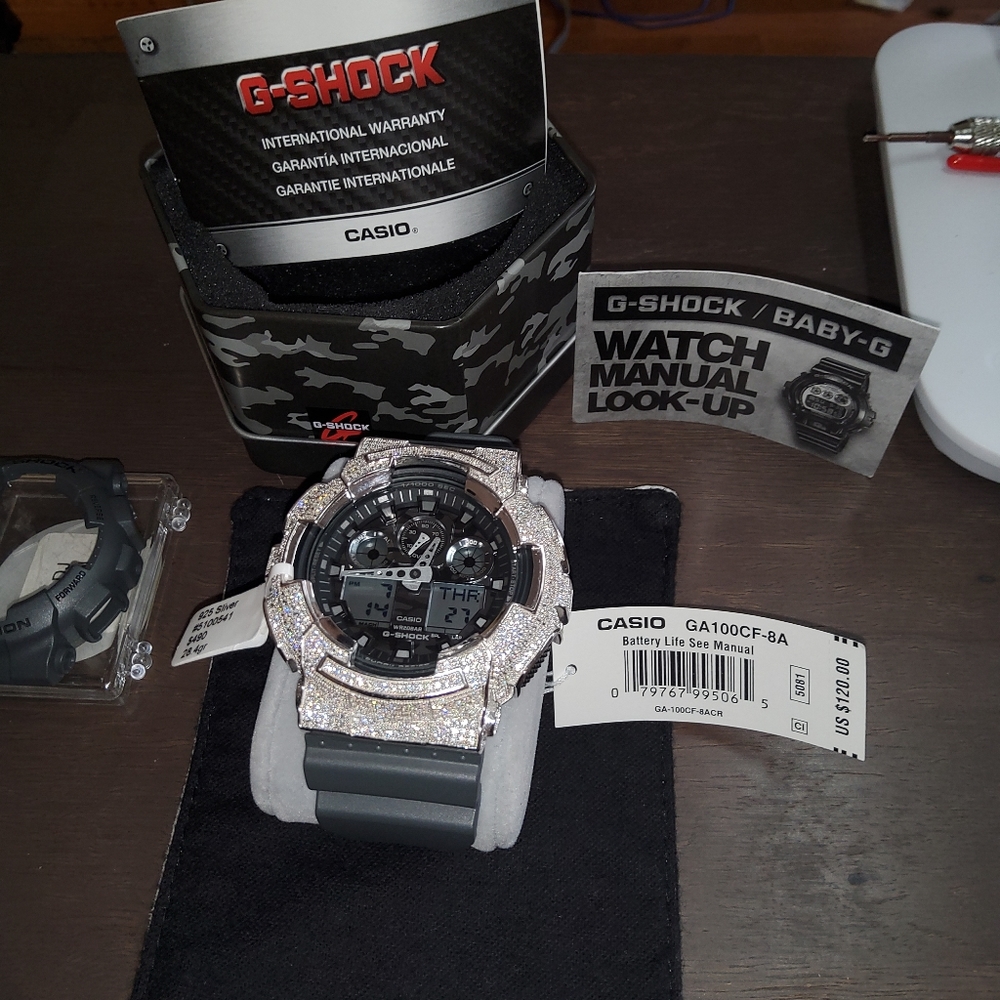 G-Shock GA-100 Casio